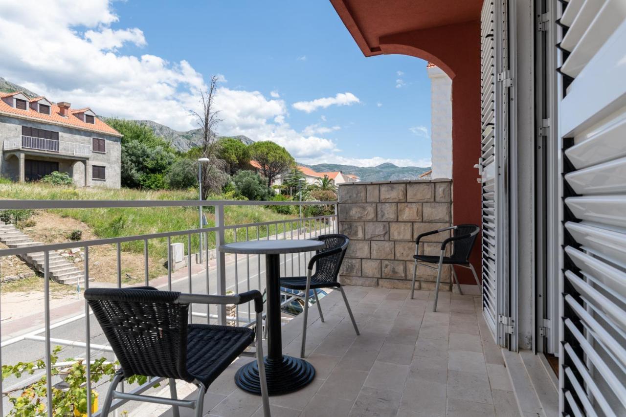 Studio Apartment Boksic Mlini Exterior photo