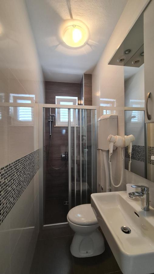 Studio Apartment Boksic Mlini Exterior photo